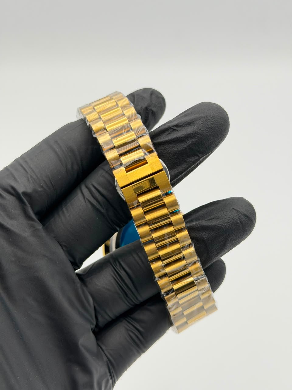 Black Dial Full Gold Watch – Crystal Markers - Image 2