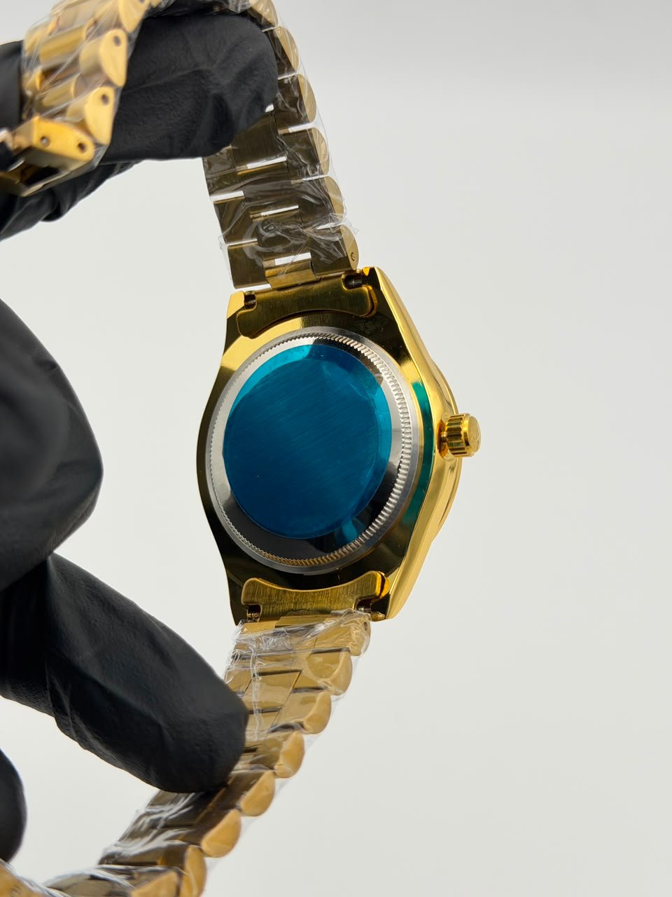 Black Dial Full Gold Watch – Crystal Markers - Image 4