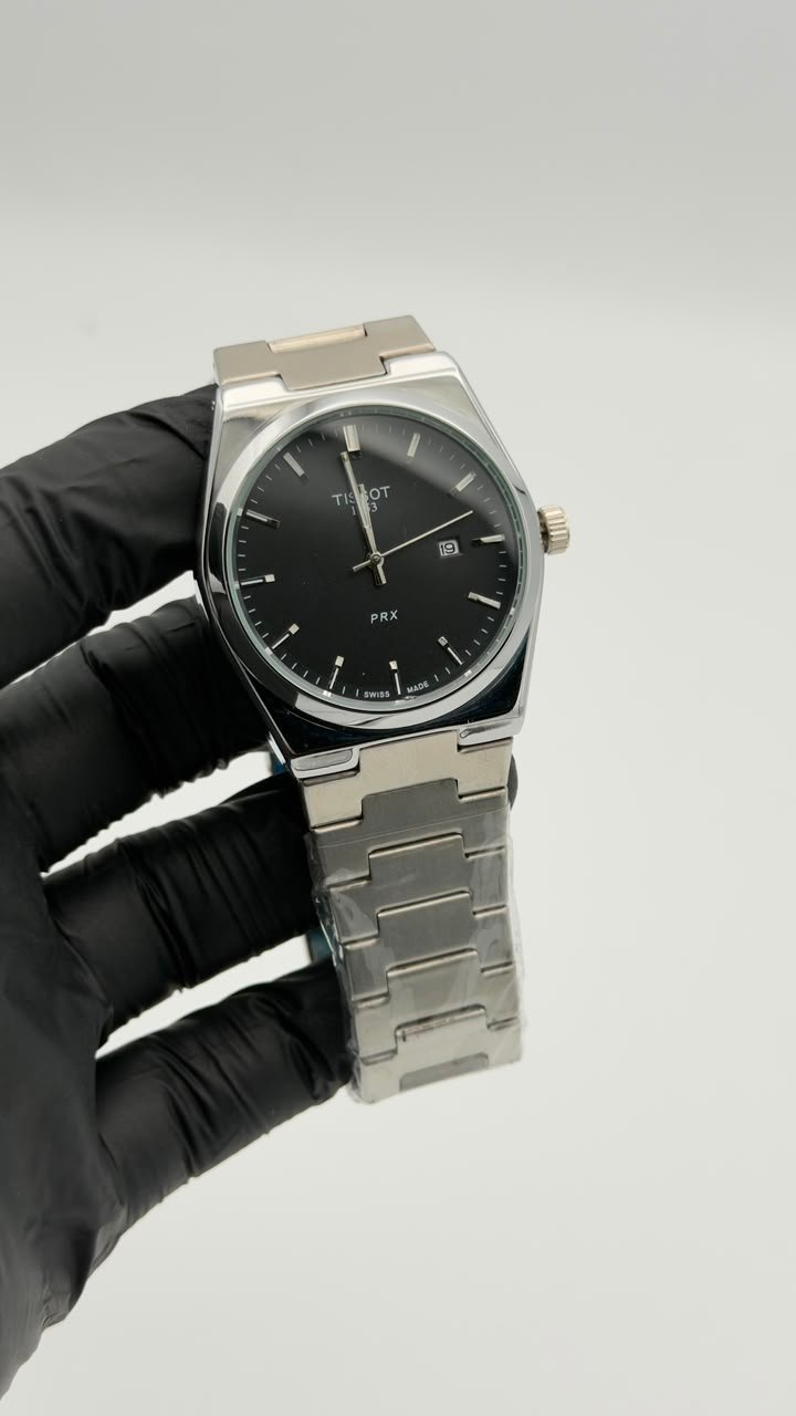 Black Dial Integrated Bracelet Quartz Watch - Image 2
