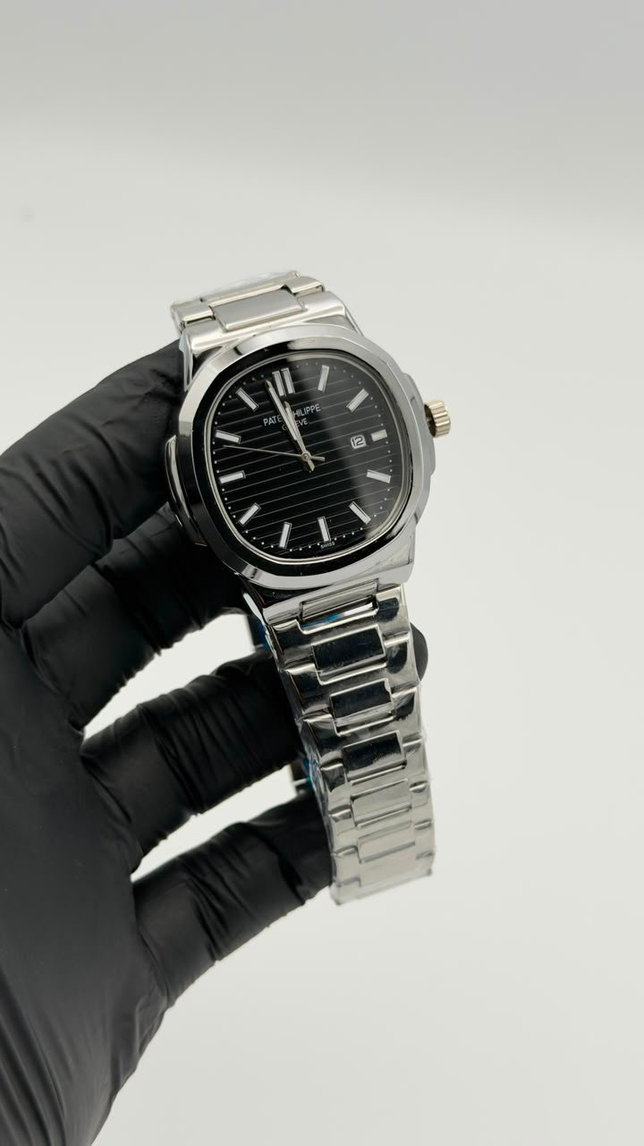 Black Textured Dial Silver-Tone Integrated Quartz Watch - Image 2
