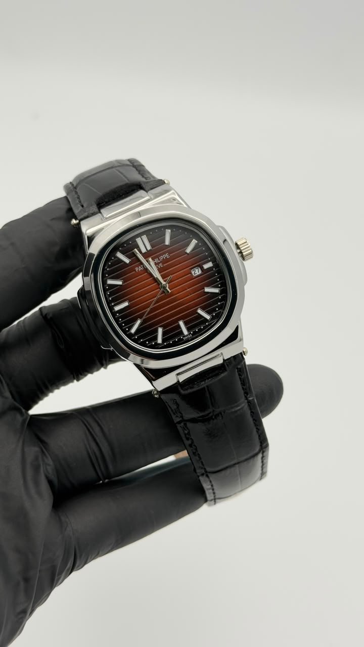 Brown Textured Dial Leather Strap Quartz Watch - Image 2