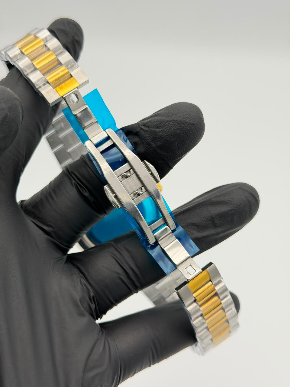 Gold Dial Two-Tone Watch – Gold & Silver Bracelet - Image 3